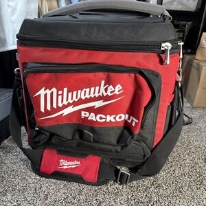 Milwaukee 48-22-8302 5-Pocket Tear-Resistant PACKOUT Modular Storage Cooler